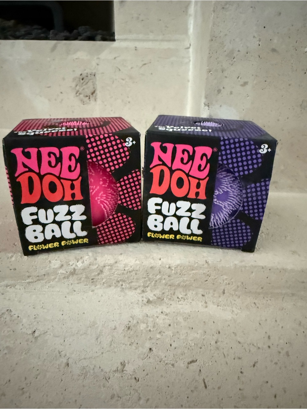 *NEW* NeeDoh Fuzz Ball Flower Power (2 count)